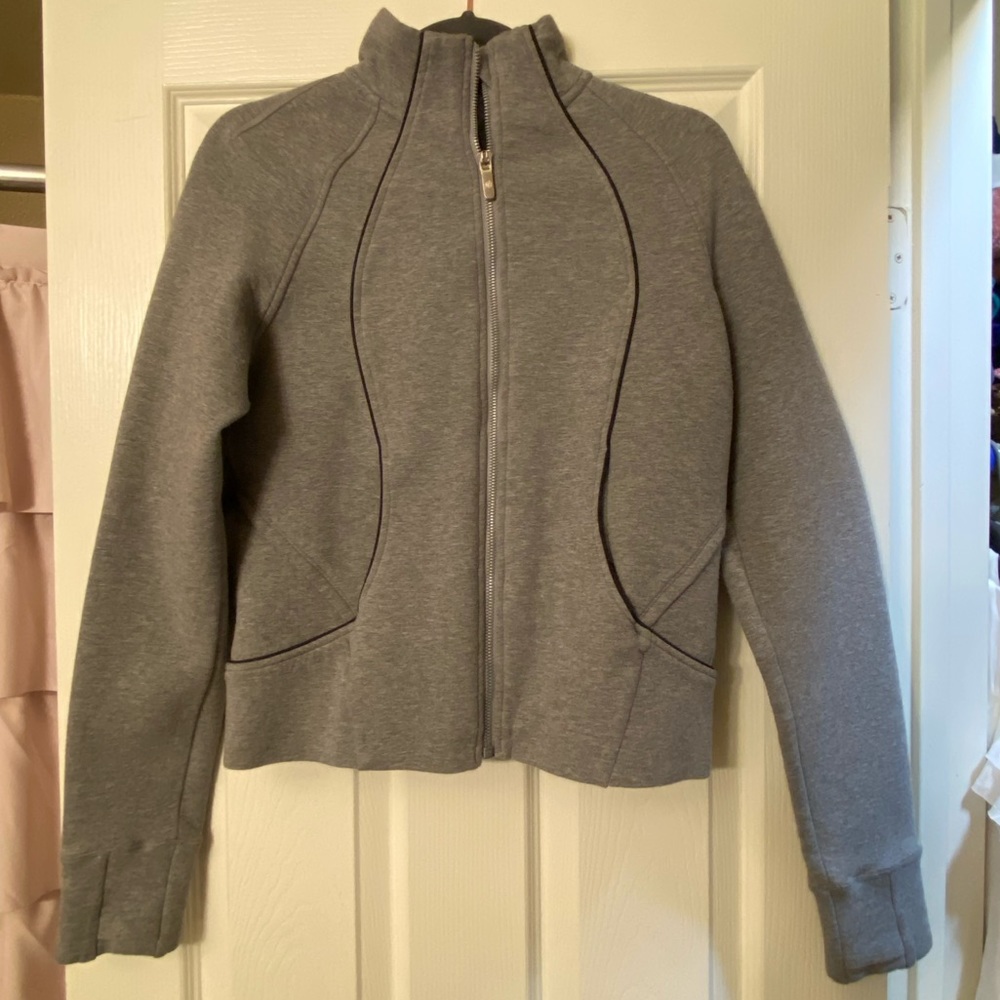 Lululemon gray zip up jacket